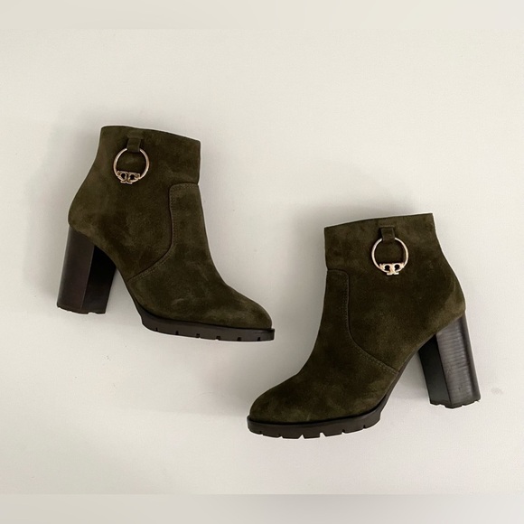 Tory Burch Sofia Lug Sole Bootie Green Suede Gold Logo 10.5 olive army Academia - Picture 10 of 12